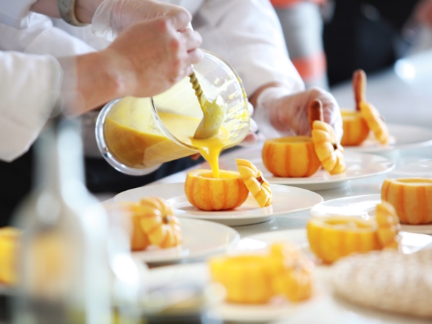 pexels-pietro-jeng-671956