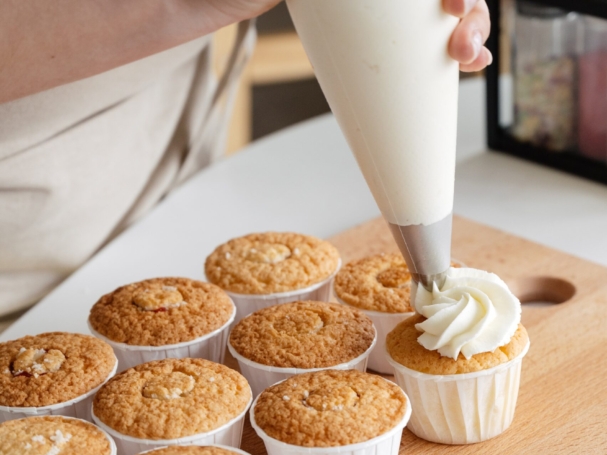 pexels-shvets-production-7525114